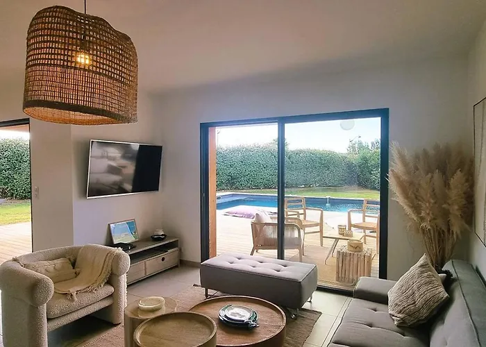 Benoa, 6 Pers, Piscine Chauffée, 800 M * Lecci